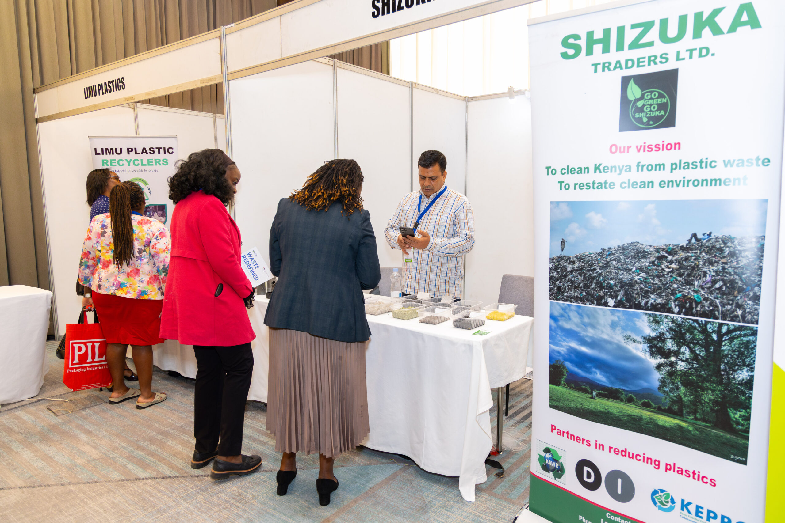 Industry discussion during the annual conference